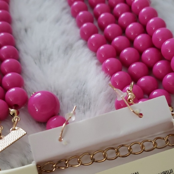 *LAST 1*Bubbly Pink Bundle Necklace & Earring Set - Picture 6 of 7